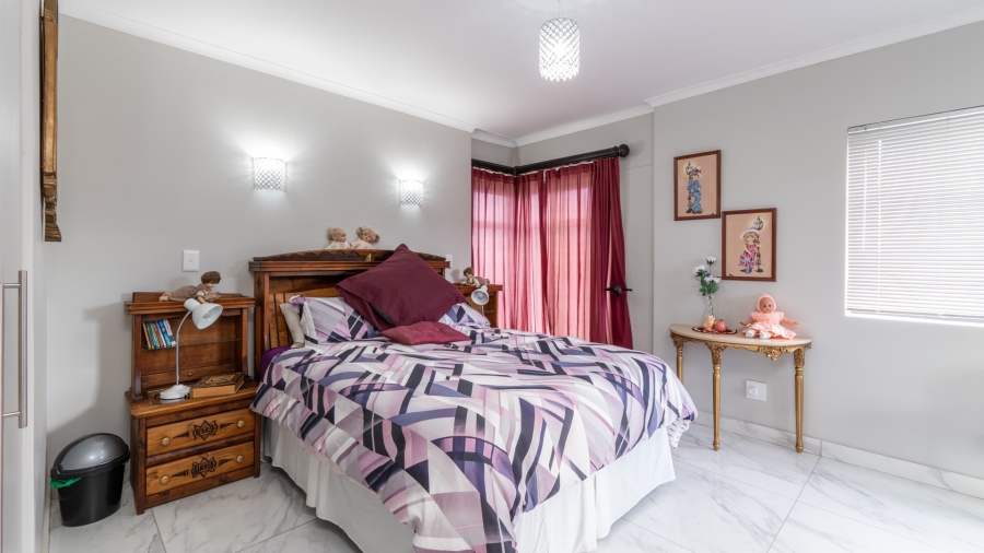 3 Bedroom Property for Sale in Le Grand Golf Estate Western Cape